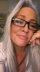 Okay Silver Foxy lady 🩶😂 #hairtok #needtogotobed #silverfoxxie #fyp ...