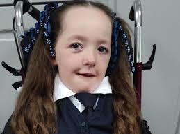 Fundraiser for Niall Mchugh by Celine Power : Laras life ❤️