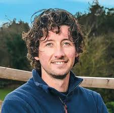 INTO business Haarlem en IJmond Lente 2023 by INTO business