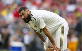 The fff said its decision to not select benzema took into account the ability of players to work towards unity. Sextape Skandal Karim Benzema Vor Gericht Wegen Erpressungsvorwurfen