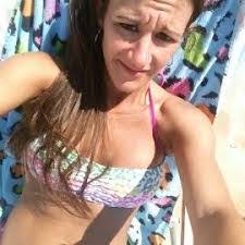 Amber Moler's Instagram, Twitter & Facebook