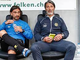 This is the profile site of the manager murat yakin. Murat Und Hakan Yakin Gastieren Auf Der Diessenhofer Prakerwiesen Singener Wochenblatt