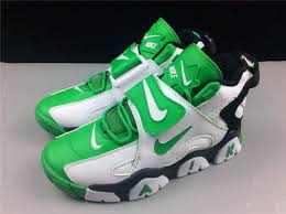 Black And Green Nike Basketball Shoes Nike Air Barrage Mid Qs White Black Green Unisex Basketball Shoes Cd9329 003 In 2020 Nike Shoes Outfits Nike Shoes Air Force Best Sneakers