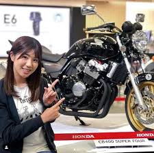梅日和 未来のバイクについて 第17回 webオートバイ バイク オートバイ 梅本まどか
