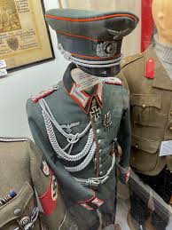 File:Nazi Germany uniforms etc Army ...