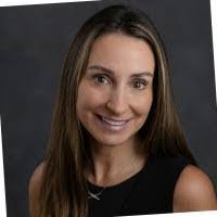 Laura Benge's Instagram, Twitter & Facebook