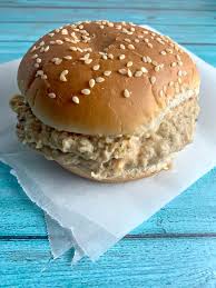 It's a granville tradition to enjoy knuckleheads' ice cream and burgers, and the shredded chicken is. Crockpot Ohio Shredded Chicken Sandwiches Mom Needs Chocolate