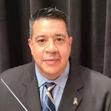 Erik Leon (@aarich411)