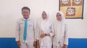Smk Farmasi Borong Nilai Un Tertinggi Se Kukar Rivaldi Dan Ayu Diterima Di Farmasi Unmul Halaman 2 Tribun Kaltim