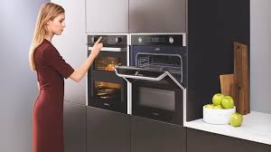 Sollten noch reste vom reiniger zurückgeblieben sein, kann es zu einer leichten rauchentwicklung. Samsung Dual Cook Flex Backofen 5 Smarte Highlights