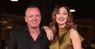View all gigi d'alessio pictures. Gigi D Alessio E Innamorato Di Una Fan Molto Piu Giovane Di Lui