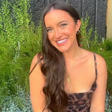 Hannah Brod's Instagram, Twitter & Facebook