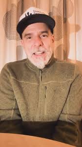 Os quatro primeiros colocados do UTMB 2024: 🥇 Vincent Boillard 🇫🇷  19h54'23” 🥈 Baptiste Chassagne 🇫🇷 20h22'45” 🥉 Joaquin Lopes 🇪🇨  20h26'22” 🏅 Hannes Namberger 🇩🇪 20h31'54” #UTMB #UTMBMontBlanc  #TrailRunning #UltraTrail #RevistaTrailRunning ...