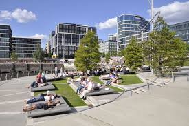 Open Space In Western Hafencity Urban Planning Wellness Design Public Space