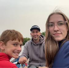 Your superB Kings of Vertical Kasey Esser and Jarred Harper Queen of  Vertical Molly Anderson 😘 @highlight#reelshortcreator