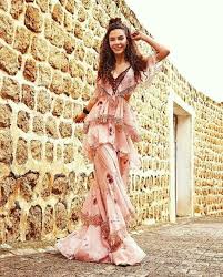 Ebru Sahin Samdan Magazine Hercai Reyyan Ebrusahin Drama Turkish Reymir Reyyansadoglu Diziler Bohem Tarzi Kiyafetler Kadin Unluler