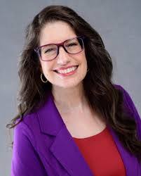 Leann Lambert's Instagram, Twitter & Facebook