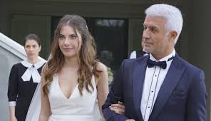 Forbidden Fruit, anticipazioni dal 21 al 25 luglio 2025: Yildiz riesce a  sposare Halit - Davide Maggio