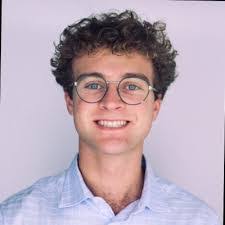 Lauren Monsanto's Instagram, Twitter & Facebook