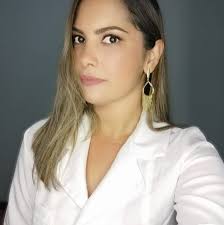 Amanda Valle (@amandavalle.me) • Facebook