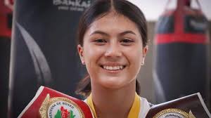 Odaliz Corzo regresó con el cinturón, al coronarse en el torneo Guerra en  la Frontera