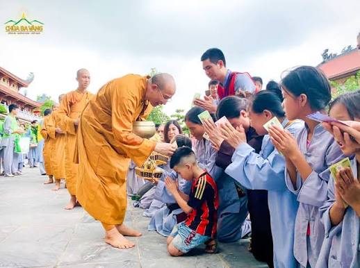 Ý nghĩa công đức và trí tuệ trong Dakini Tsog Offering