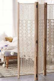1001 Idees Gain De Place Pour Une Separation De Piece Sans Percage Macrame Diy Idee Deco Et Deco