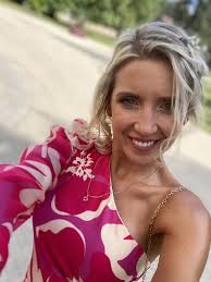 Harmonie MOLLIEN , 35 ans (TROYES, ETAIN)