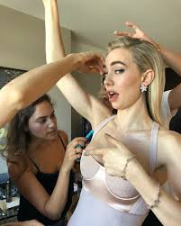 Actualizar 43 Imagen Naked Woman In Kirby Abzlocal Mx 51834 | Hot Sex  Picture