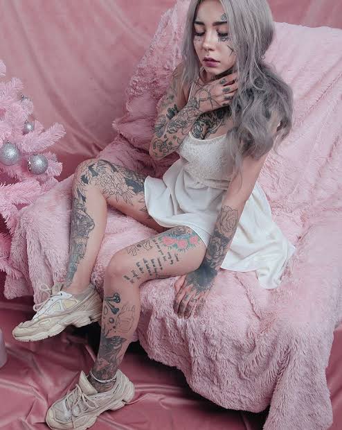 1,542 Likes, 21 Comments - Anastasia Grishman (@g.rshmn) on Instagram: “Нет веснушек? Набей #tato #tatoo #tattoo #blacktatoo #blacktattoo #girltattoo #ink #inked…”