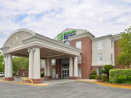 Find pet friendly hotels in lafayette, la from $45. Extended Stay Hotel Suites In Lafayette La Staybridge Suites Lafayette Price From Usd 94 05