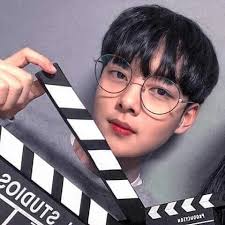 Kim Min Ki ❣❣ #Yuri🍒