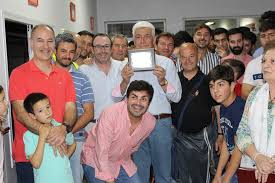 Foi condenado à pena máxima de 25 anos de prisão. Futbol El Lora C F Homenajeara A Salvador Garcia Palito El Proximo 23 De Agosto Con La Disputa De Un Triangular Lora Informacion