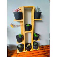 Ada produk minimalis sekaligus compact, bisa dijadikan partisi ruangan, bisa digabungkan, atau rak dengan desain yang unik.melalui artikel ini, kami akan merekomendasikan berbagai jenis rak kayu yang bisa anda beli secara online. Rak Dinding Pot Bunga Kaktus Susun Minimalis Jati Belanda Unik Dekorasi Rumah Cantik Rustic Shopee Indonesia