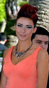Delphine wespiser, miss france 2012, s'est faite une jolie place dans le domaine public. Delphine Wespiser Wikipedia