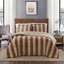 This chic comforter set comes with shams and decorative pillows. Snow Leopard Faux Fur 3 Piece Comforter Set Bed Bath Beyond
