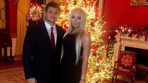 The couple embarked on their luxurious vacation, which first saw them jetting to london and cannes, weeks ago — though they. Liebes News Aus Den Usa Tiffany Trump Hat Sich Verlobt Promiflash De