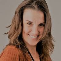 Emily Forman's Instagram, Twitter & Facebook