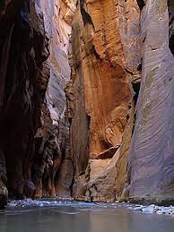The 1987 whittier narrows earthquake occurred in the southern san gabriel valley and surrounding communities of southern california, united states, at 7:42 a.m. The Narrows Zion National Park Wikipedia