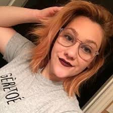 Laurie Morin's Instagram, Twitter & Facebook