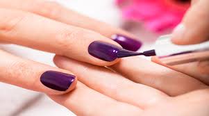 Pero estos 17 trucos paso a paso te ayudarán a lograr una manicura perfecta hecha en casa. Como Hacer Una Manicura En Casa
