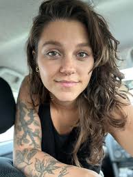 Recently left my religion, and apparently, that meant leaving all my  friends too so here I am, recruiting new ones! I'm a 30-something mom  finishing my degree, fueled by caffeine and chaos (