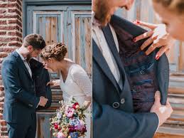N'hésitez pas à nous contacter pour réserver un appartement ou réserver une table à l'étable d'alain. Un Mariage Champetre A La Ferme De La Motte Doree Bethune Lille