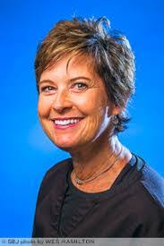 Jill Grinnell's Instagram, Twitter & Facebook