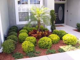 Pin By Mary Sinclair On Beautiful Garden Ideas Florida Landscaping Small Front Yard Landscaping Landscaping Inspiration