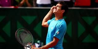 After playing in a number of television and theatre productions, forch began to venture into singing. Cristian Garin Logra Su Primer Triunfo En Roland Garros Vence En Tres Set Al 58 Del Mundo Meganoticias