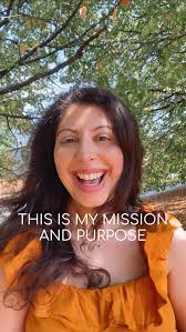 The countdown is ON! ⏳✨ We're just 3 days away from the Ignite Your Light  Summit, and it's time to introduce the next powerhouse expert! ✨ Meet Fran  Murray ( @franmurray.co ) -