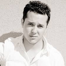 Ryan Barlow (@RyanCBarlow)