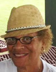 Elsie Banks's Instagram, Twitter & Facebook