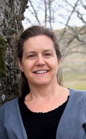 Angela Plunkett's Instagram, Twitter & Facebook